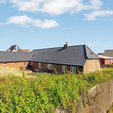 Beautiful In With House A Panoramic View